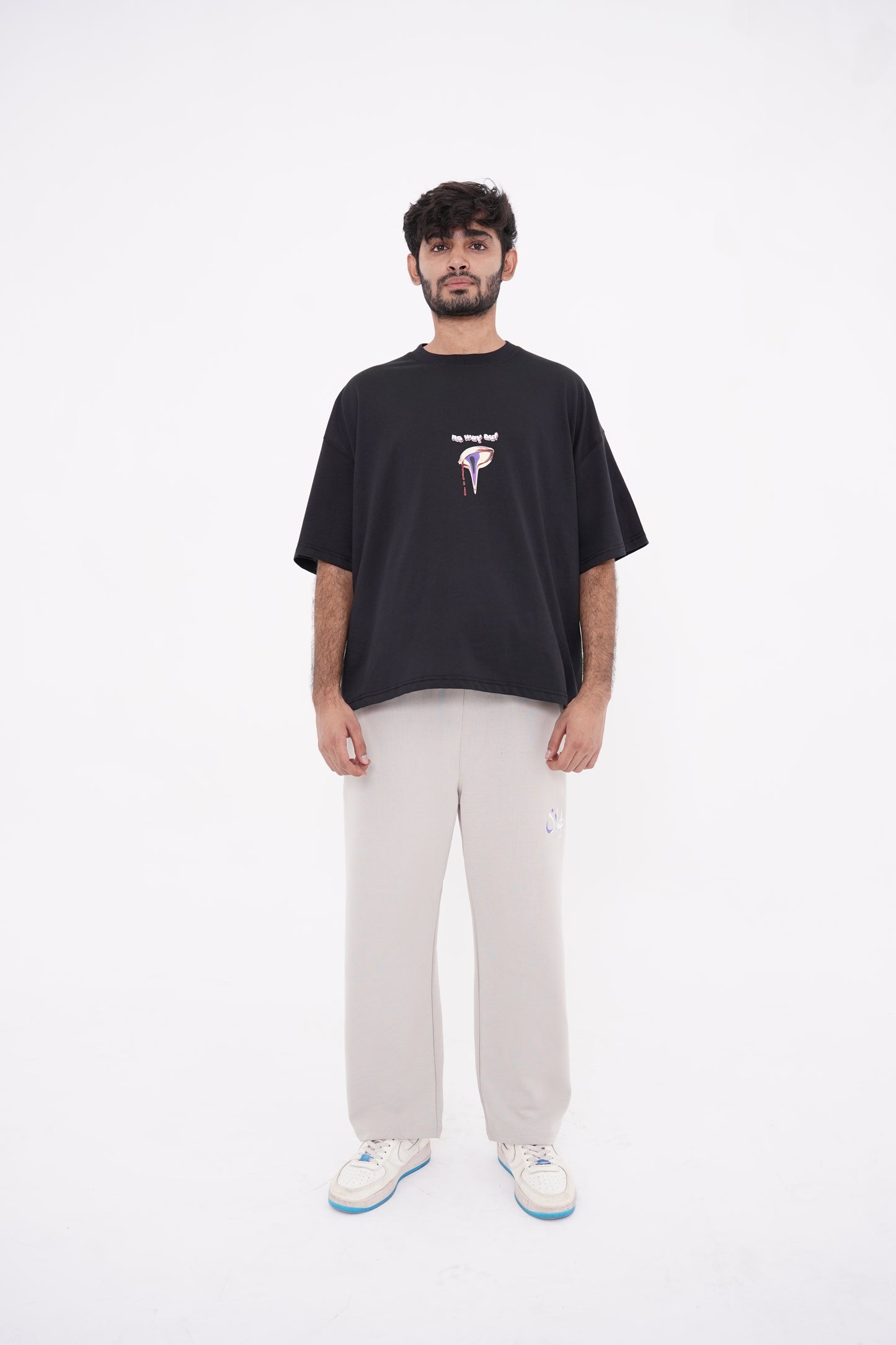 BLACK DROPSHOULDER T-SHIRT